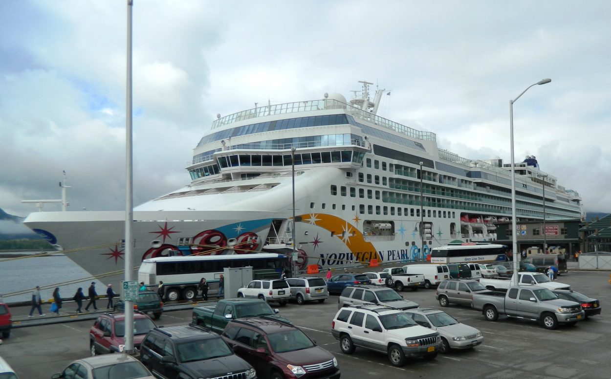 Two cruise ships cancel stops due to weather