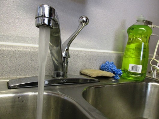 Council OKs $100K more for water consultant