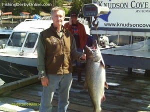 Rick Forrester with his prize-winning king (photo credit CHARR Salmon Derby)