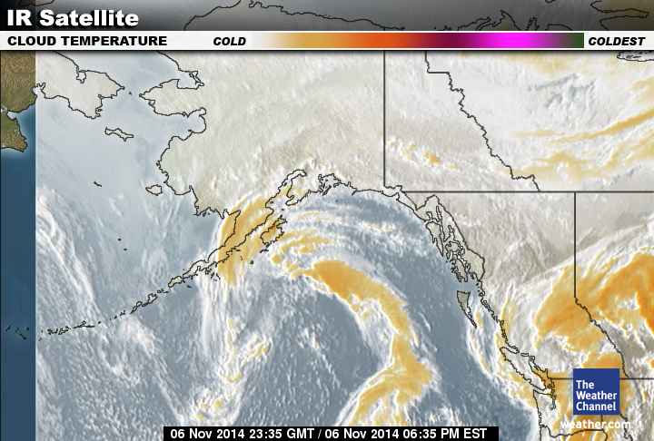 Storm leads to power outages, some damage