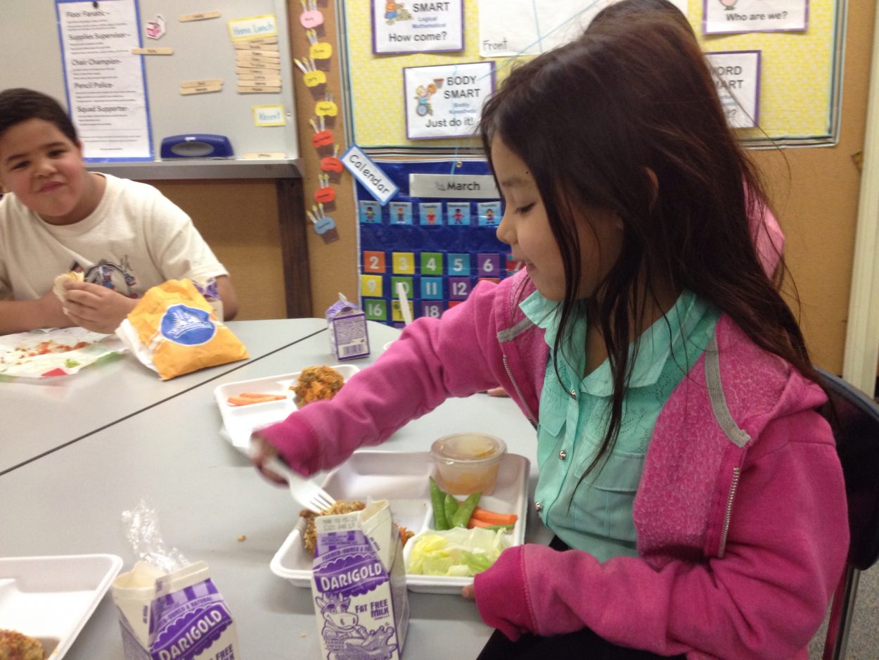 School Board to consider raised lunch price