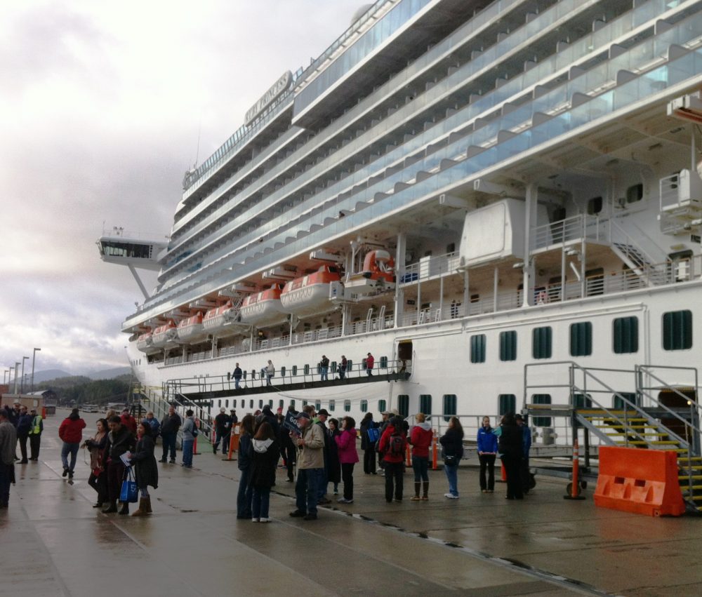 Council increases head tax and number of permitted cabs permits and pot shops