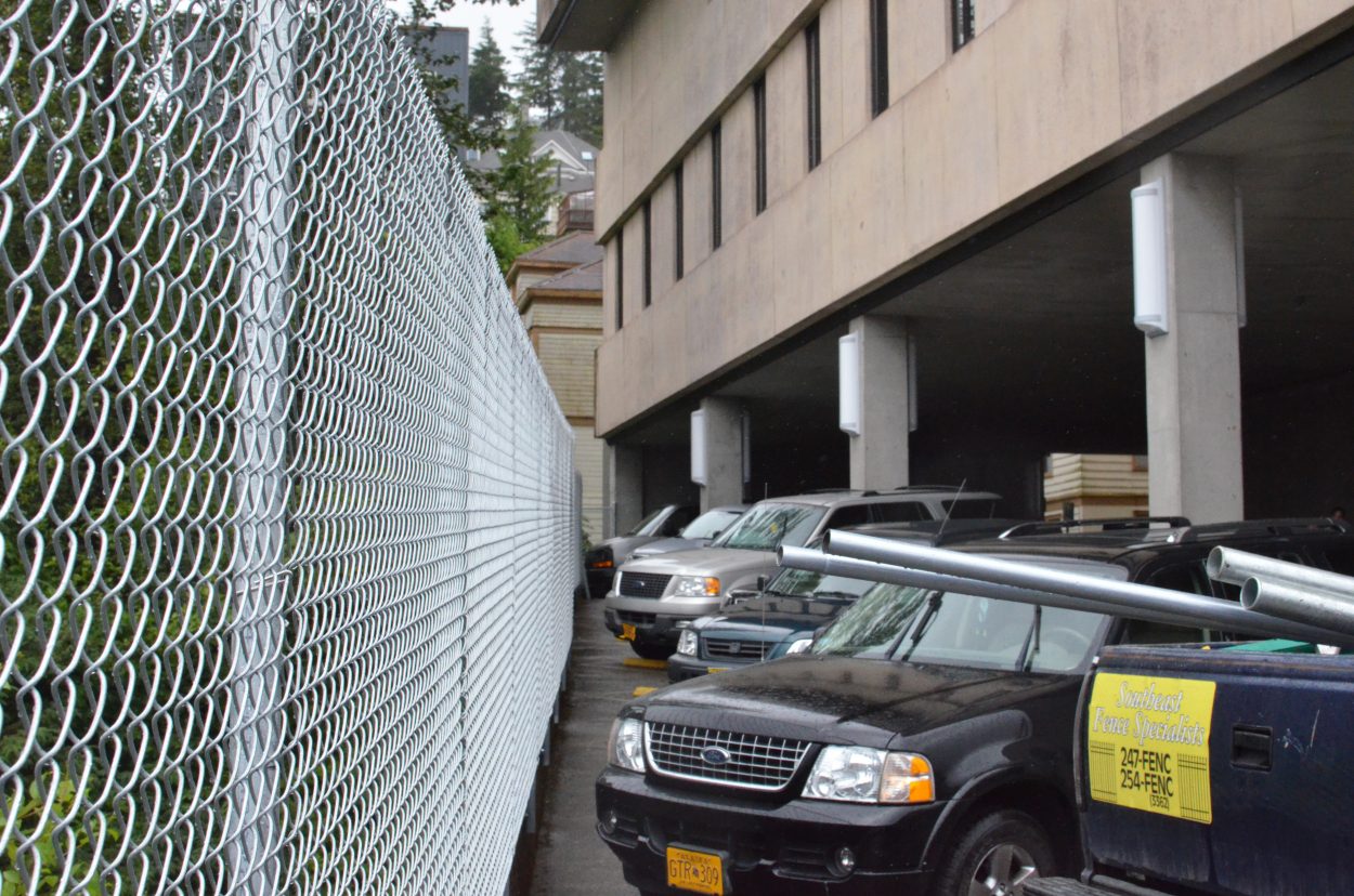 New fence goes up at State Building