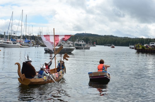 First handmade human-powered boat race
