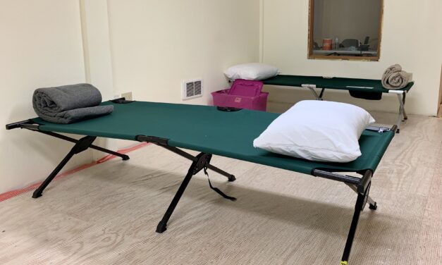 Ketchikan warming shelter opens for winter at newly-outfitted Park Avenue location