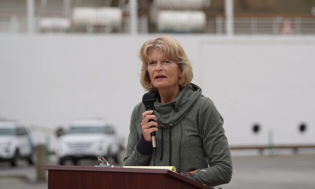 Murkowski pushing to extend federal program to monitor landslide risk