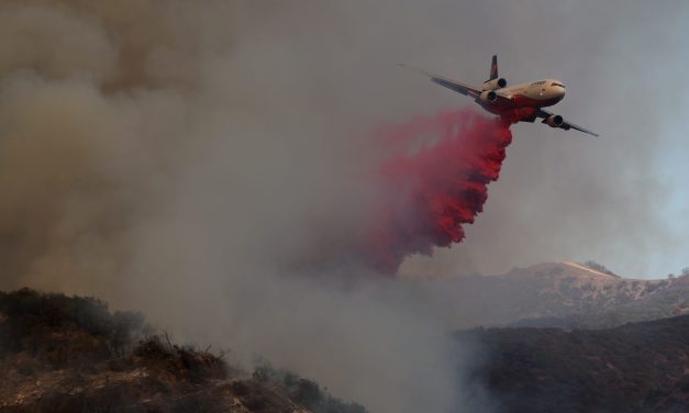 How rising jet fuel prices are driving up the cost of fighting wildfires