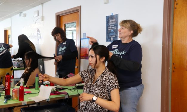 Bibbidi-Bobbidi-Boo: ‘glam fairies’ help Mt. Edgecumbe students prep for prom
