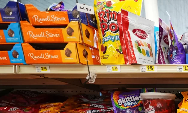 Candy prices got you scared stiff? What to know about the cost of Halloween this year